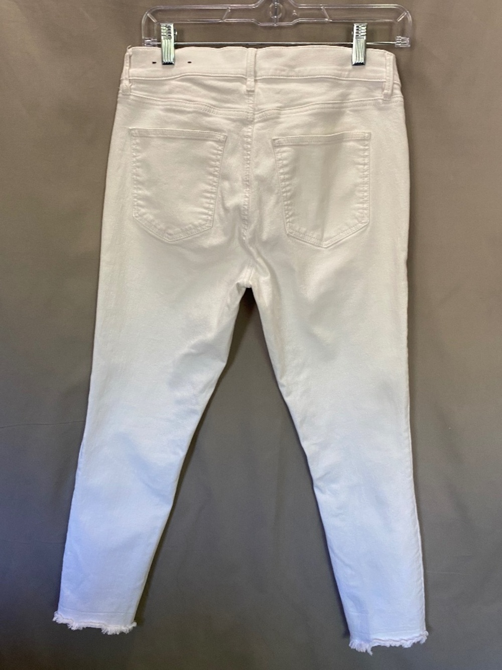 Ann Taylor The Skinny Crop Jeans White - Women's Size 6 - Picture 2 of 8